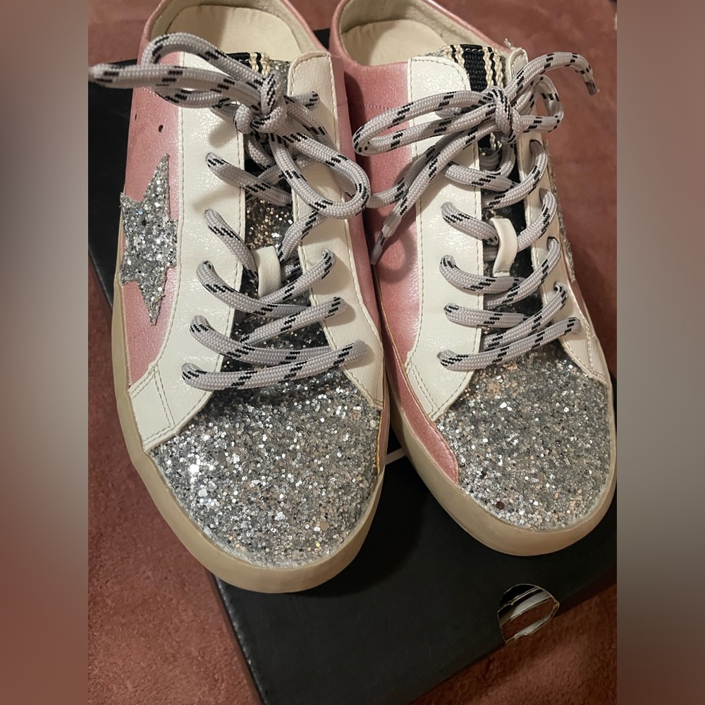 A modern touch, silver glitter and soft pink 💗
